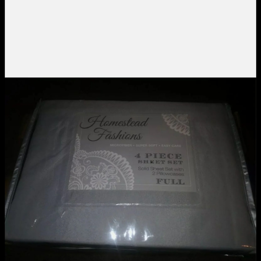 Brand new full sheet set